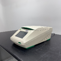 Bio-Rad T100 Thermal Cycler image 1